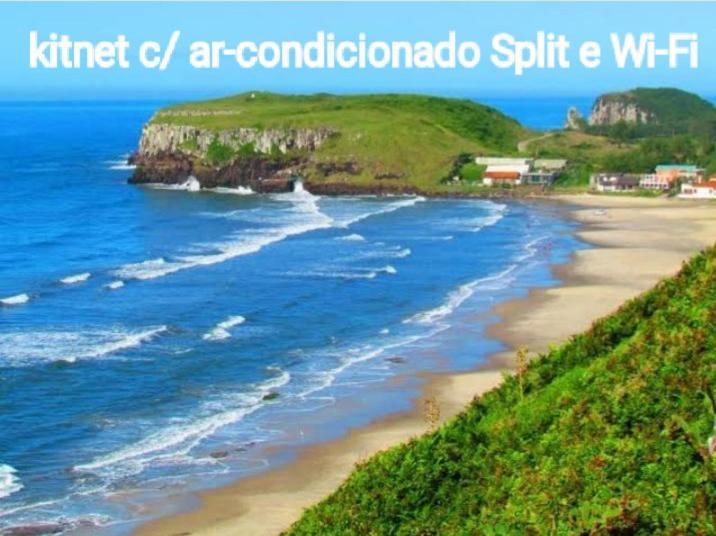 Kitnet S2 Em Torres-Rs - Na Mais Bela Praia Gaucha - Cozinha - Banheiro - Ar Condicionado - Tv Smart 32' - Wi-Fi - Estacionamento - Anfitria Superhost No Bnb 外观 照片